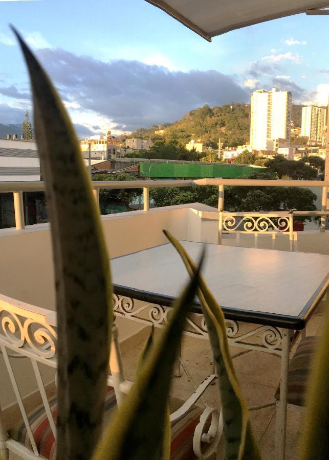 Hotel Riviera Plaza Μπουκαραμάνγκα Εξωτερικό φωτογραφία